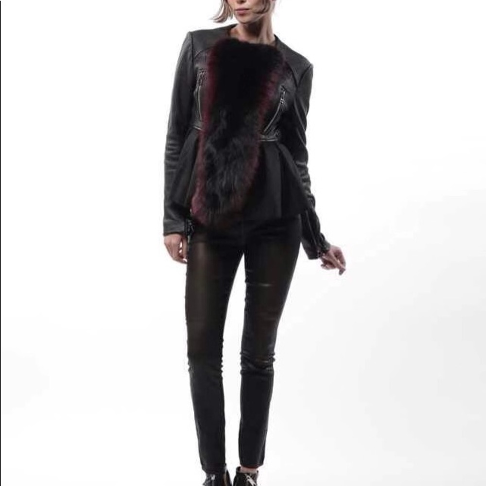 Lamb leather jacket with real fur trim